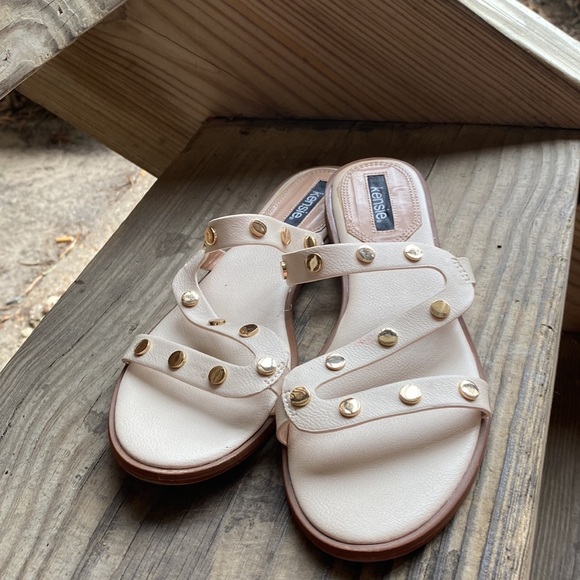 Woman Kenzie sandals beige with golden dots on them - Picture 3 of 8